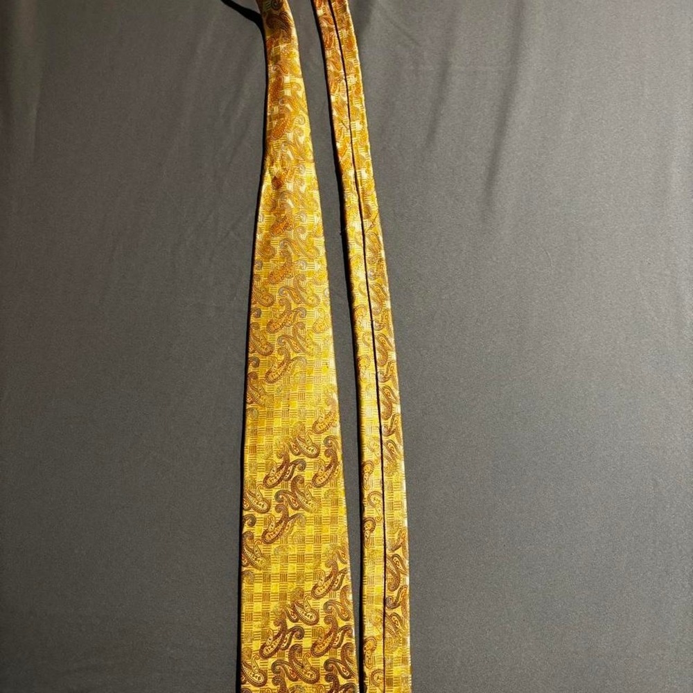Nina Ricci gold paisley tie Mens Luxury Designer